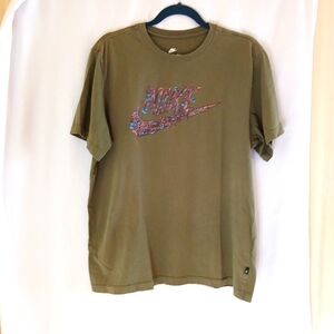 Nike Graphic T-shirt